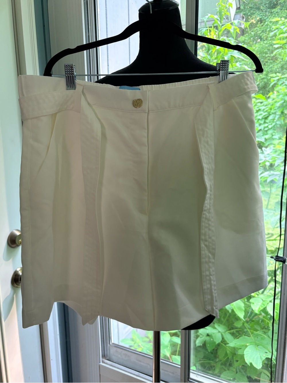 Draper James Women’s White Shorts